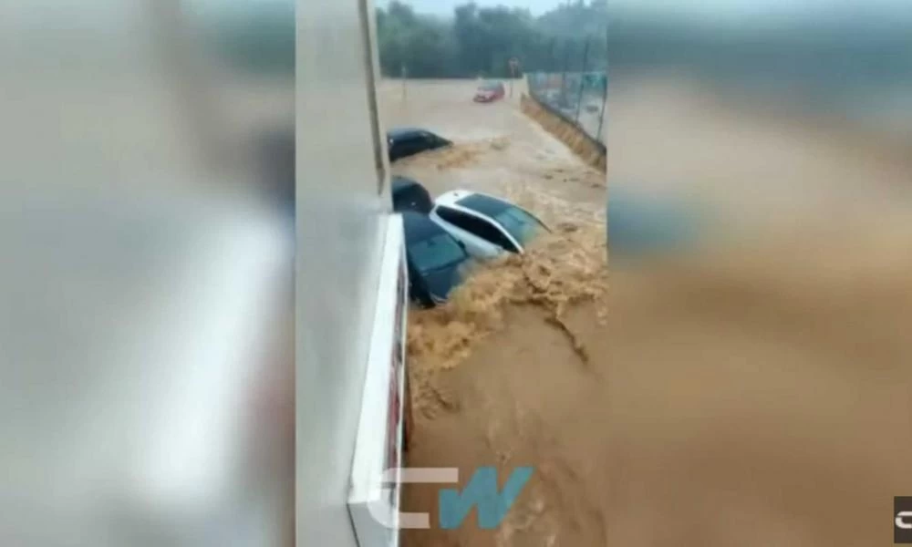 Σφοδρή καταιγίδα πλήττει μεγάλο μέρος της Ισπανίας – Πλημμύρες και 7.000 νοικοκυριά χωρίς ηλεκτρικό ρεύμα